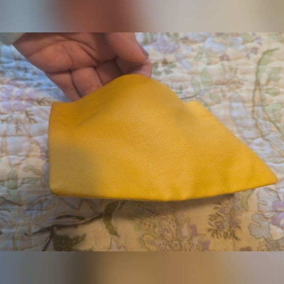 Trades of Hope Zip Pouch Wallet Bicycle - Picture 4 of 7